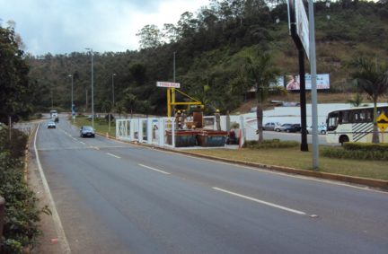 Obra de transposição do córrego do Catete, devido ao colapso total do bueiro metálico existente – Mariana – MG
Cliente: Prefeitura de Mariana